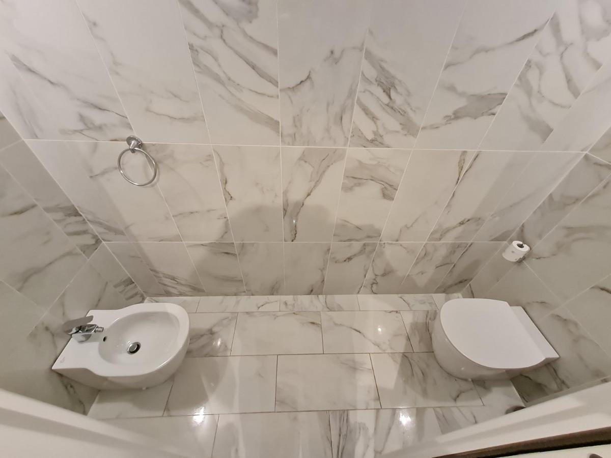 Isola - Ugo Bassi Charme Loft Apartment Milano Exterior foto